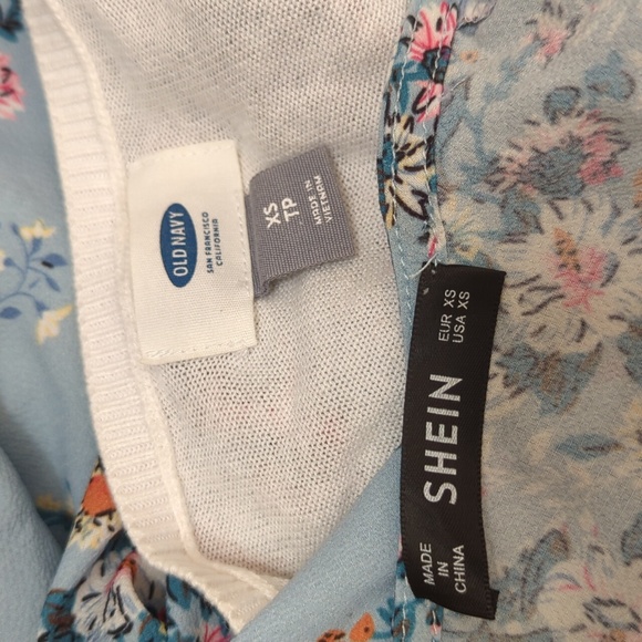 Old Navy White Button Down Cardigan Sweater & SHEIN Blue Top Bundle Size XS - Picture 11 of 12